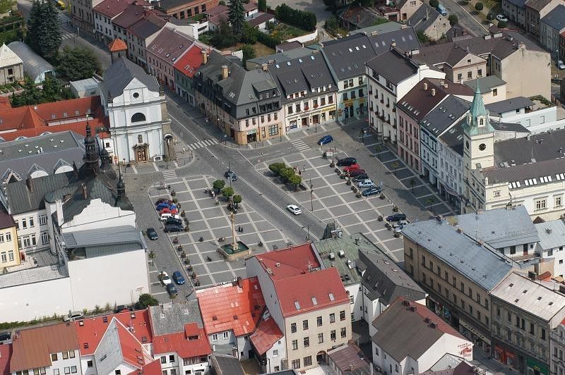 Letecká fotka Pavla Charouska