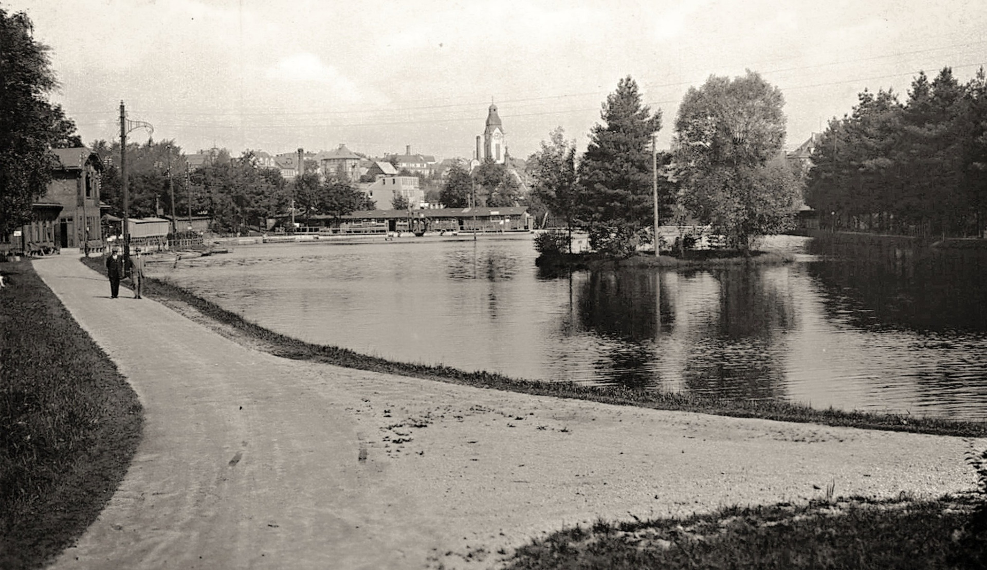 Novovesák - 30. léta. (archiv J.Peterka)