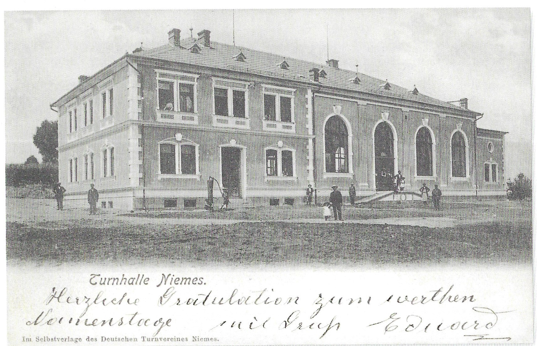 1904