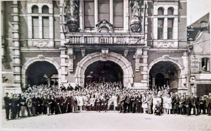Frýdlant v Čechách /Sraz členů sudetských spolků rok 1928/ (archiv Milan Péč)