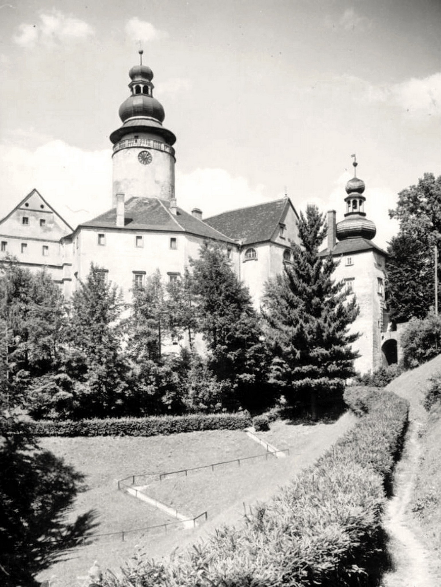 Zámek Lemberk-1935 (archiv J.Peterka)