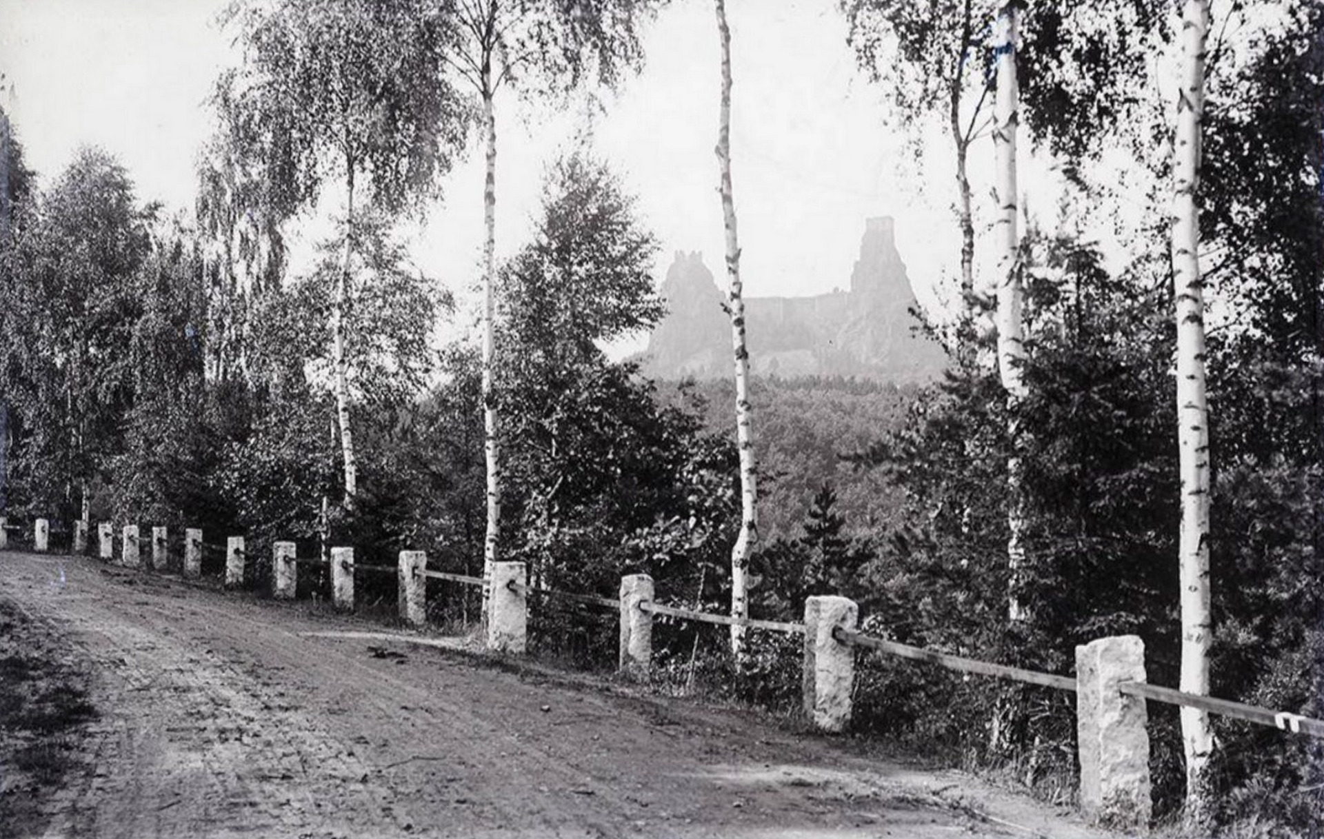Trosky - 1942 (archiv J.Peterka)