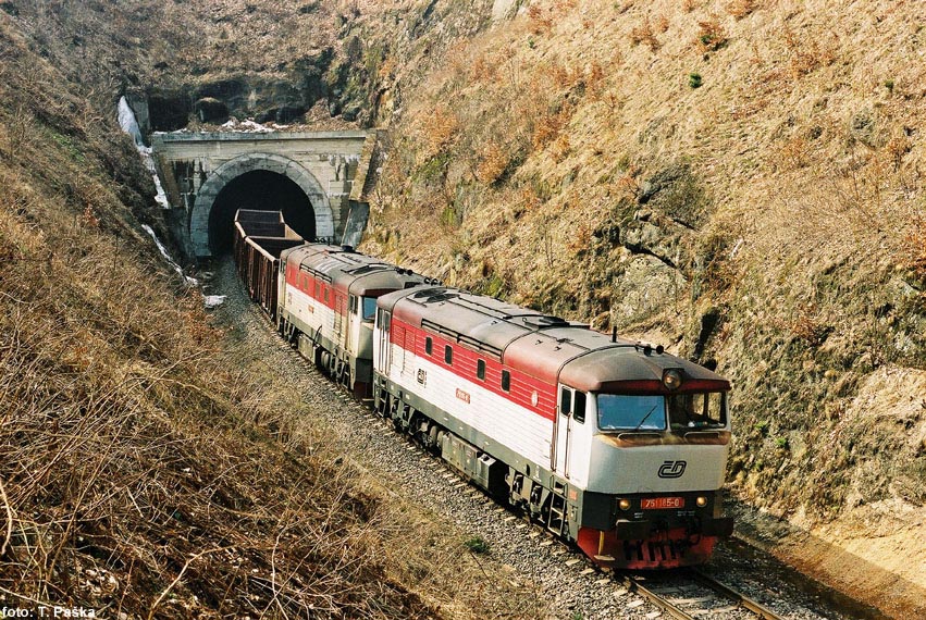 751.185 + 751.153, Rn 45064, Oldřichov v Hájích – Raspenava, 28.03.2003 © Tomáš Paška