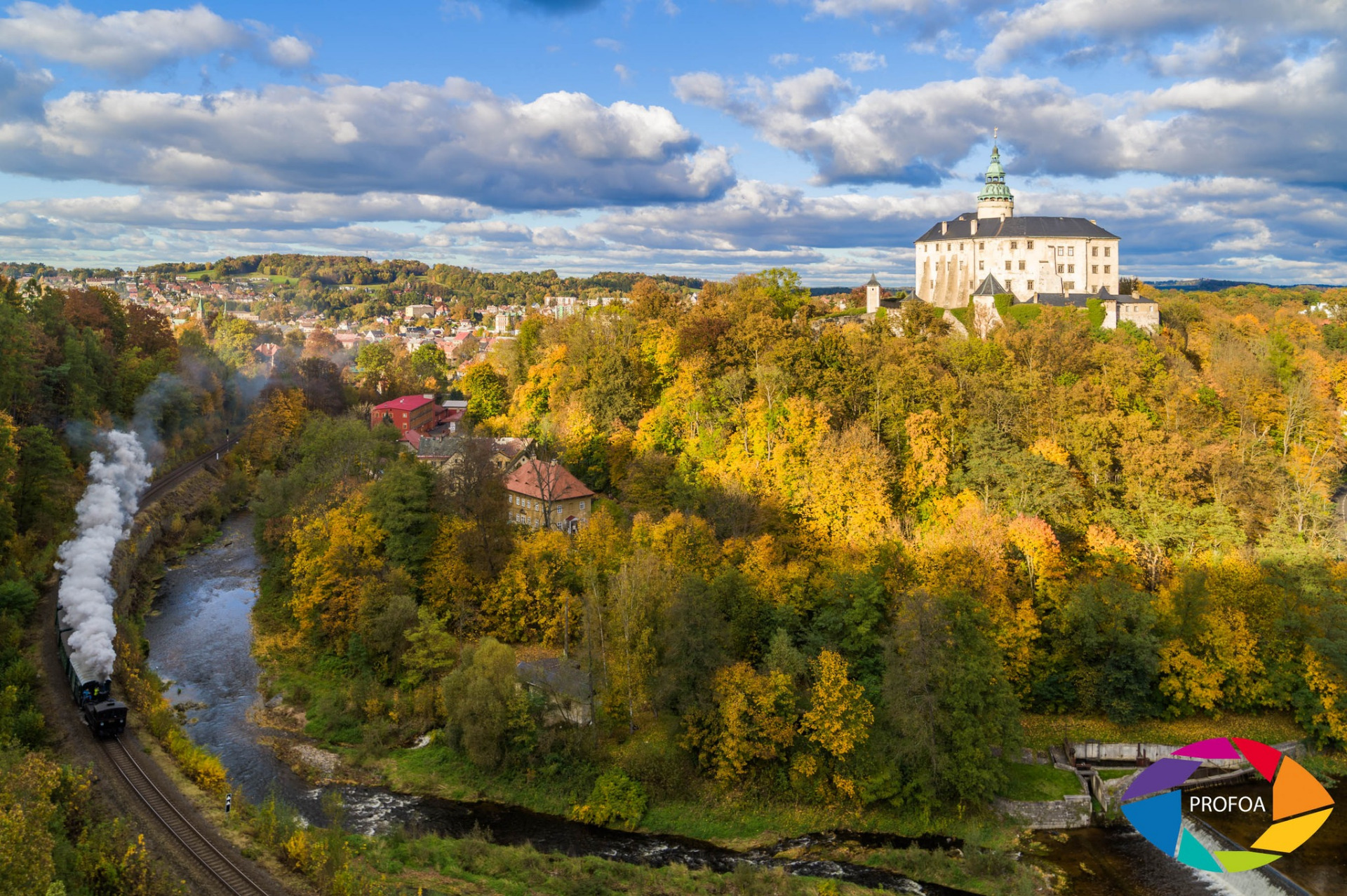 pára a Zámek Frýdlant 18.10.2025 foto André P. Schwarzkopf Profoa 