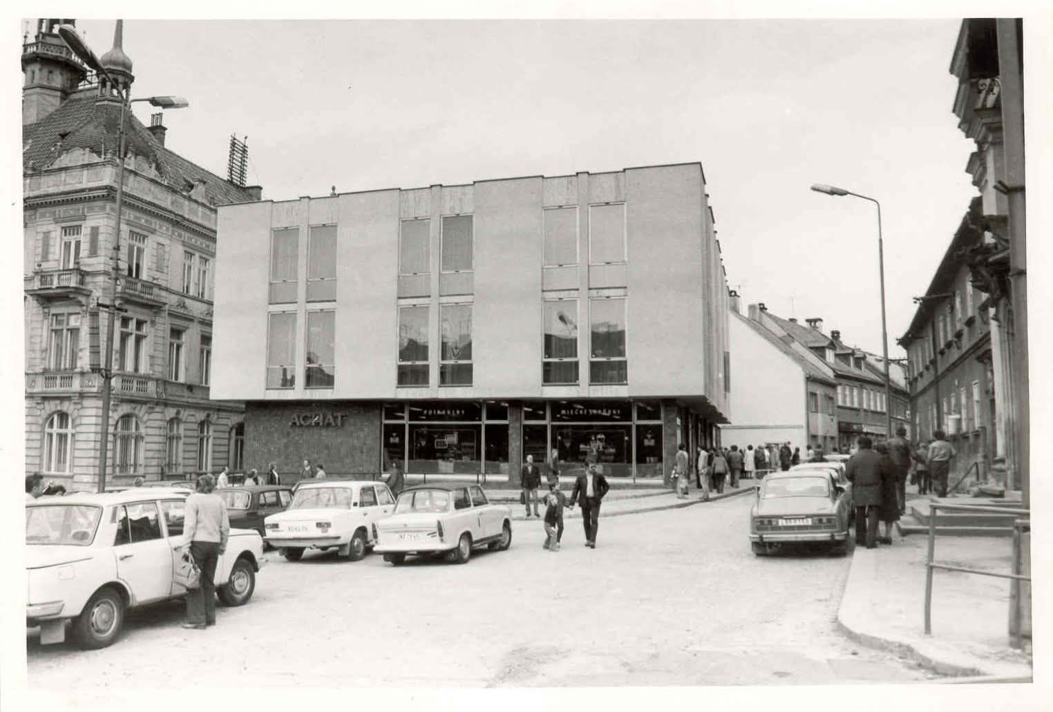 Obchodní dům Achát - původní podoba archiv Bedřich Lufinka