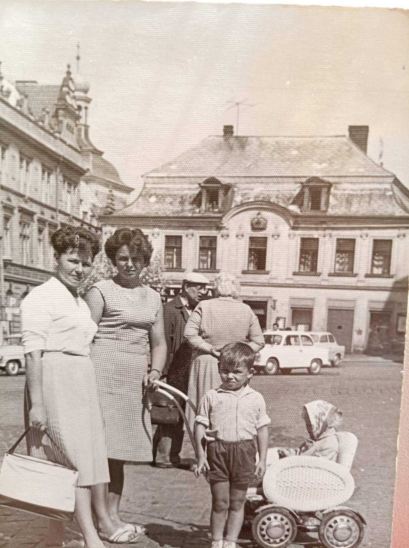 Foto od p. Střížové. Pak tam postavili Achát. (archiv Bedřich Lufinka)