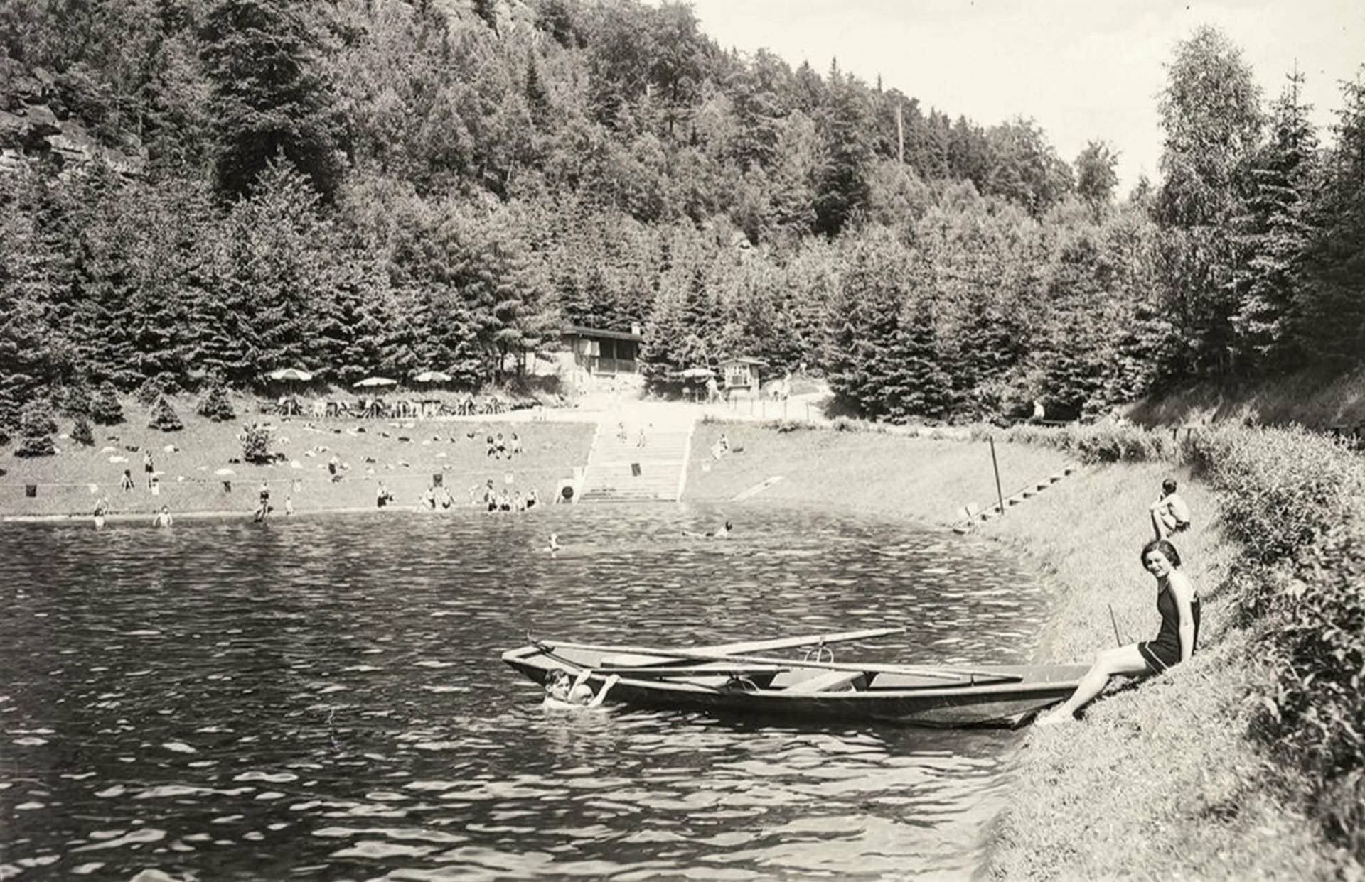 Český ráj, koupaliště U Pelíška v Prachovských skalách.  autor příspěvku Jiří Peterka