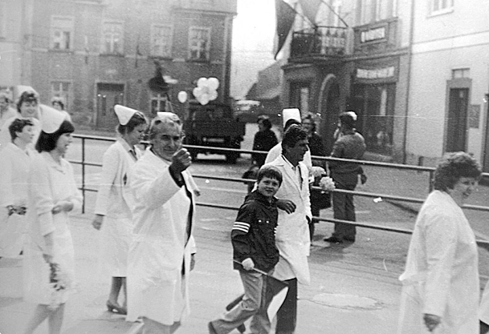 naši zdravotníci na 1. Máje (archiv Petr Pazdera)