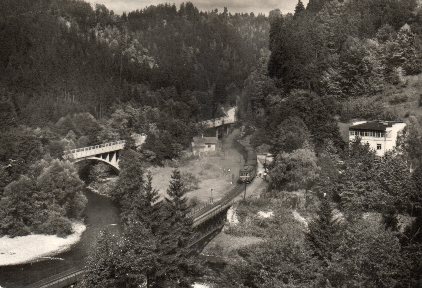 další foto hotelu Spálov. Rok 1969. (archiv Vladimír Tichý)