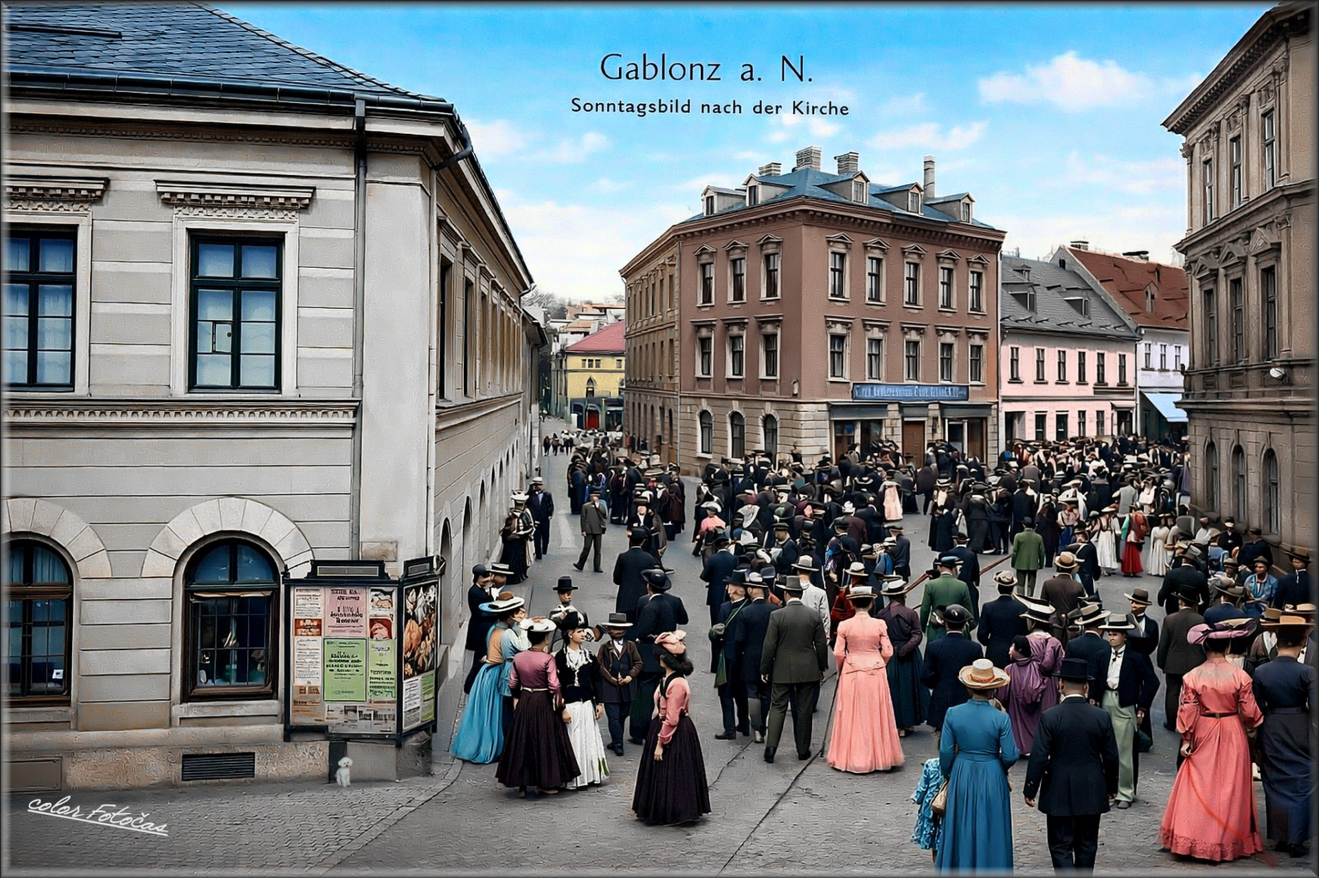 Vlevo hotel Koruna,naproti budoucí Gastráč,napravo dnes budova banky ČSOB
