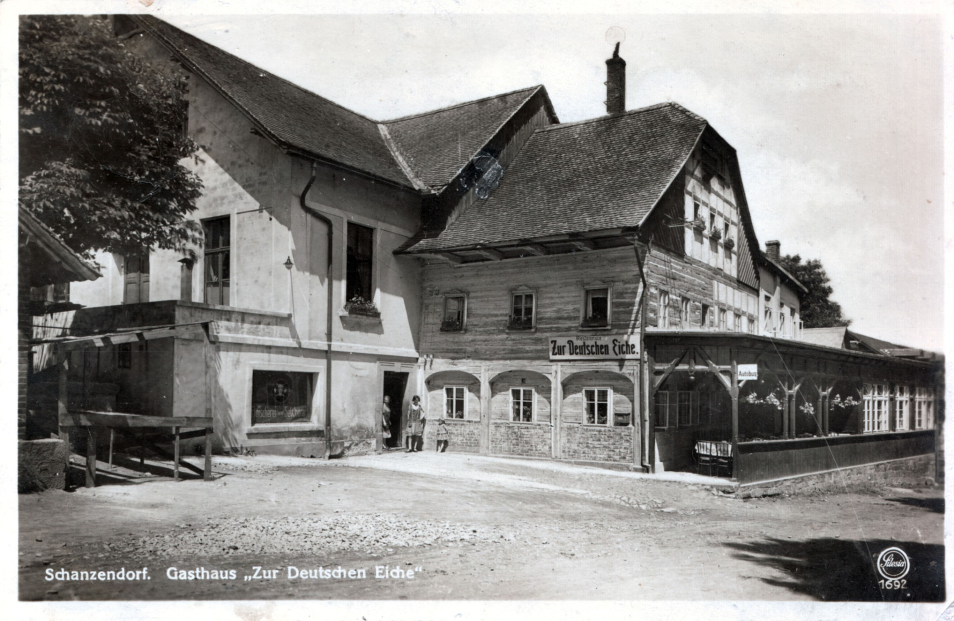 Hostinec "Zur Deutschen Eiche" (Valy - Schanzendorf) Radim Nejedlý