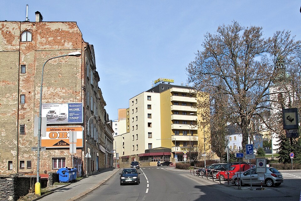 současný hotel Merkur