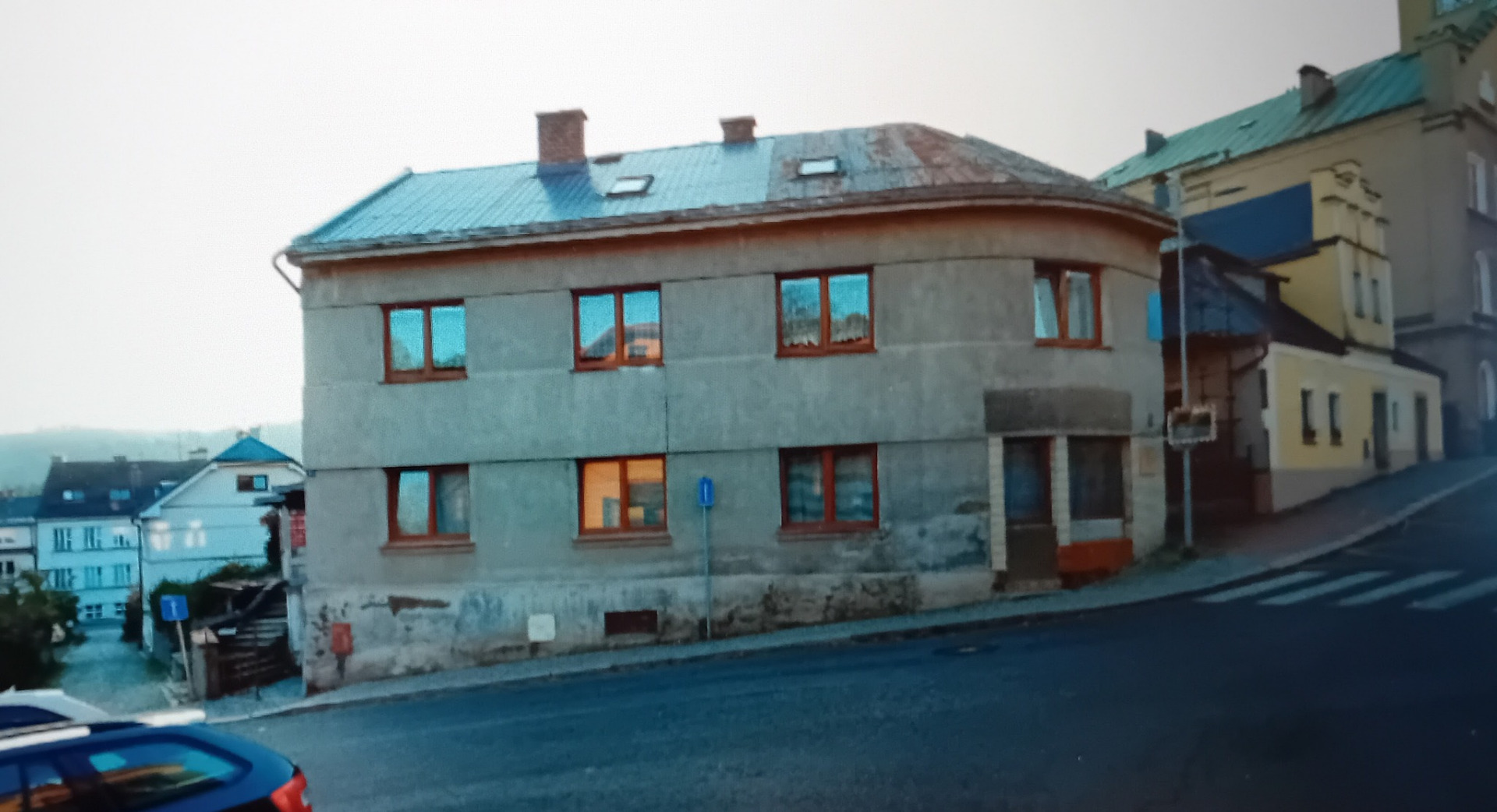 Nový dům a řeznictví Josefa Janouška od roku 1937 ...