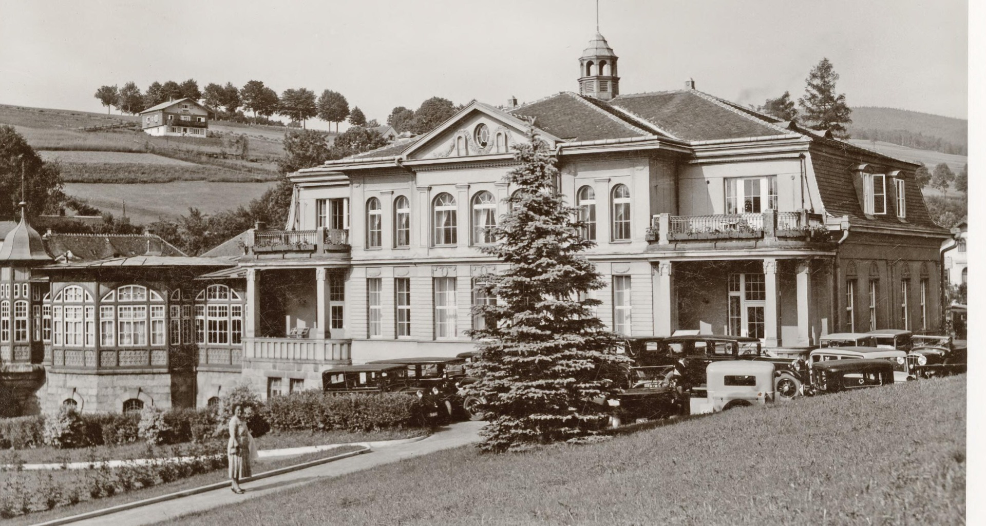 Lázeňský dům před rokem 1938 Zdroj: https://www.gda.bayern.de/.