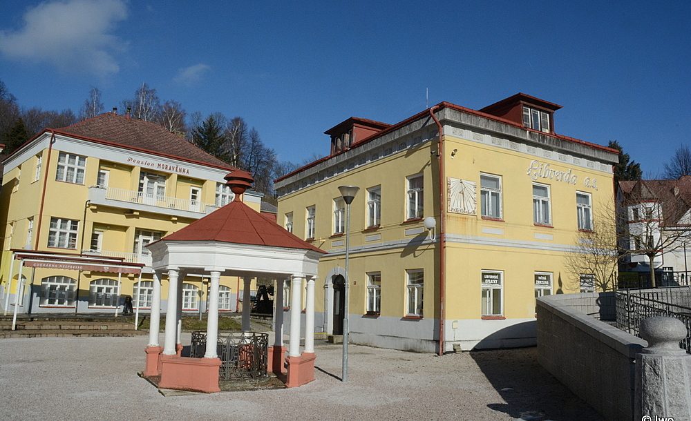 Mariánský pramen patří k hlavním minerálním pramenům Lázní Libverda. V 18. století byl upraven a zpřístupněn lázeňským hostům v době, kdy se o rozvoj lázní systematicky staral rod Clam-Gallasů. Zdroj: https://www.cokolivokoli.cz