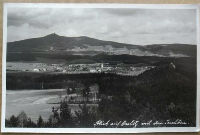 Přes Osečnou k Ještědu. (archiv Václav Honzejk)