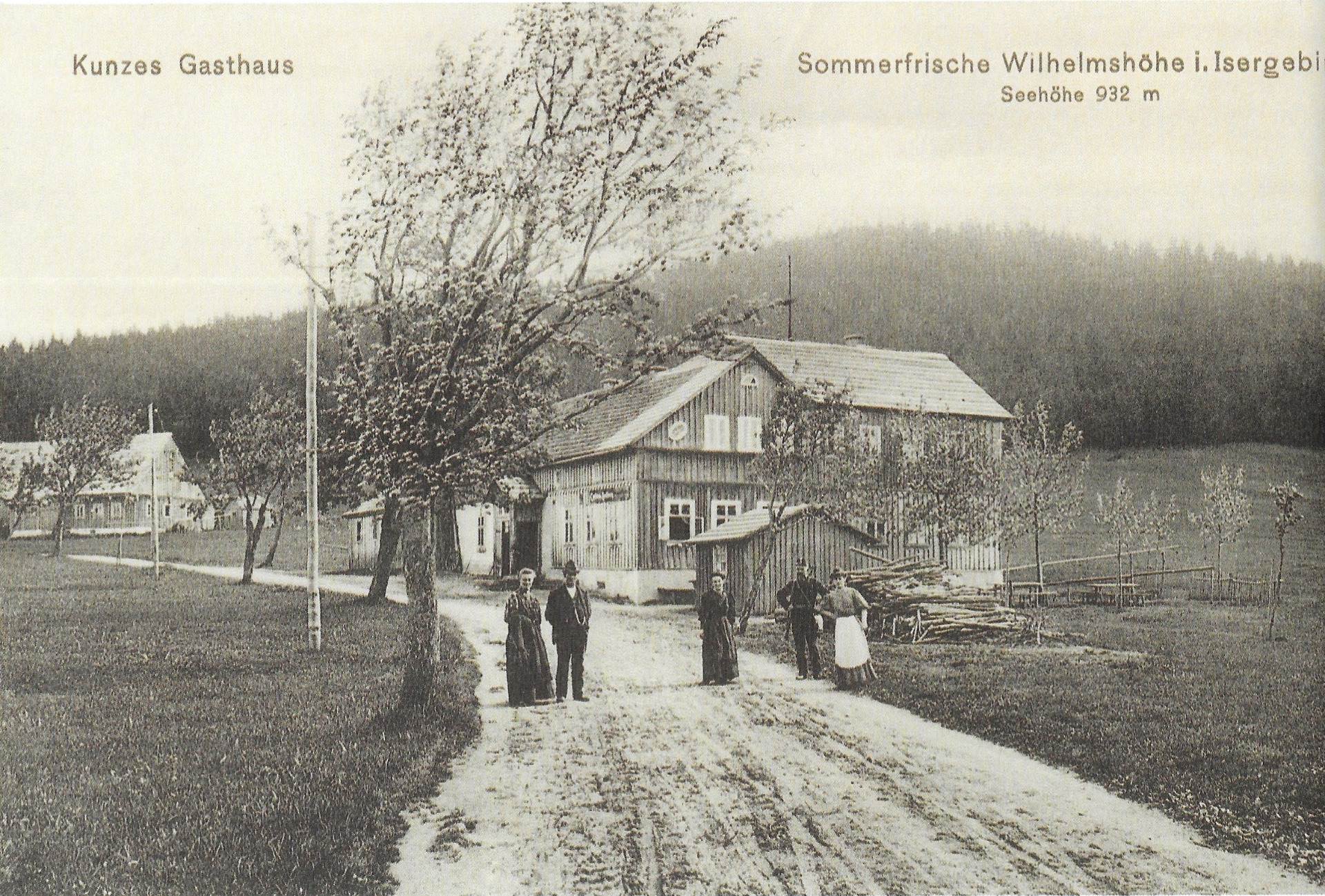 Kunzeho hospoda pod Bukovcem v roce 1907 (zdroj: Tři iseriny : Jizerka - Velká Jizera - Orle:  Miloslav Nevrlý - Otokar Simm - Jan Pikous, 2006)