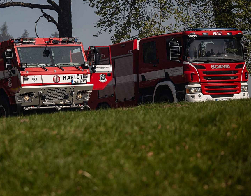 Známe jejich sirénu, majáčky, jejich techniku. Kéž by ale měli hasiči co nejvíce služe, kdy „svá kola nemusí otočit"