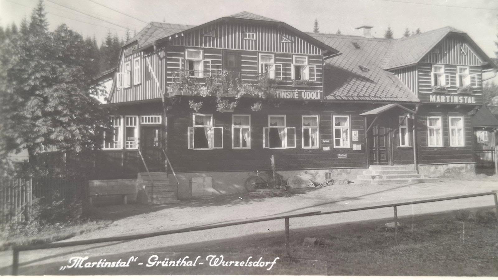 Horská obec Kořenov (německy Wurzelsdorf), Martinské údolí (historicky zvaný také Martinstal nebo Grünthal) (archiv Otto Rikitan Ečer)