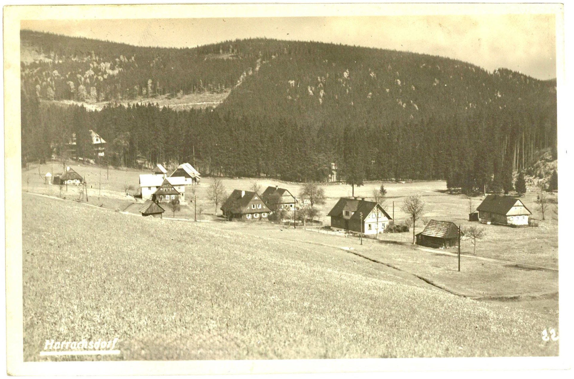 https://www.harrachov-info.cz/live-kamera-harrachov Harrachov 1922👌 Kdo pozná která část Harrachova to je? Foto: Pension Schäfer: www.schafer.cz