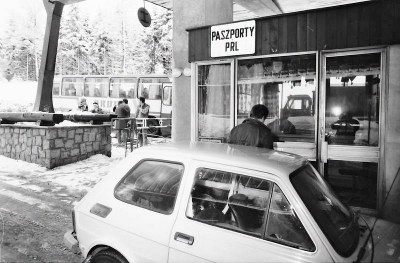 Hraniční přechod Harrachov (Harrachov–Jakuszyce)-1988 Foto: Andrzej Szpak (archiv J.Peterka)