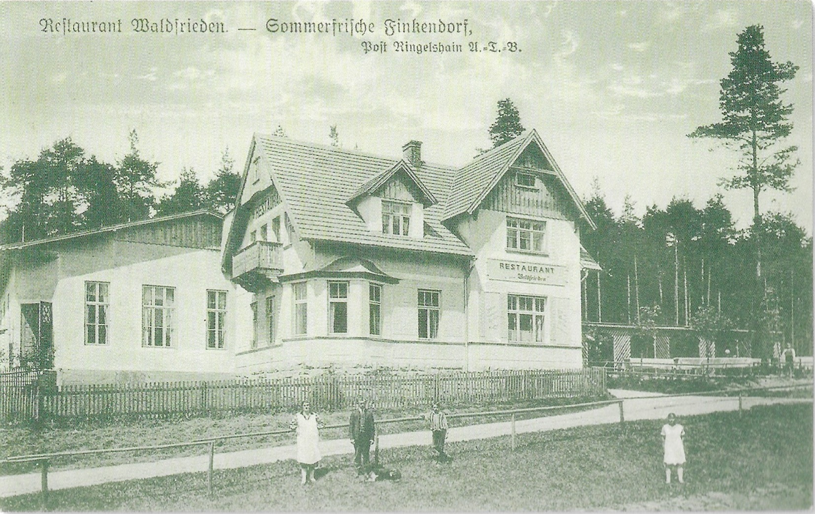 restaurace "Lesní klid" v roce 1928, budova dosud stojí  (zdroj: František Vydra,  Vitalij Marek  a Petr Prášil - Hrádecko — Chrastavsko na starých pohlednicích, 2005)